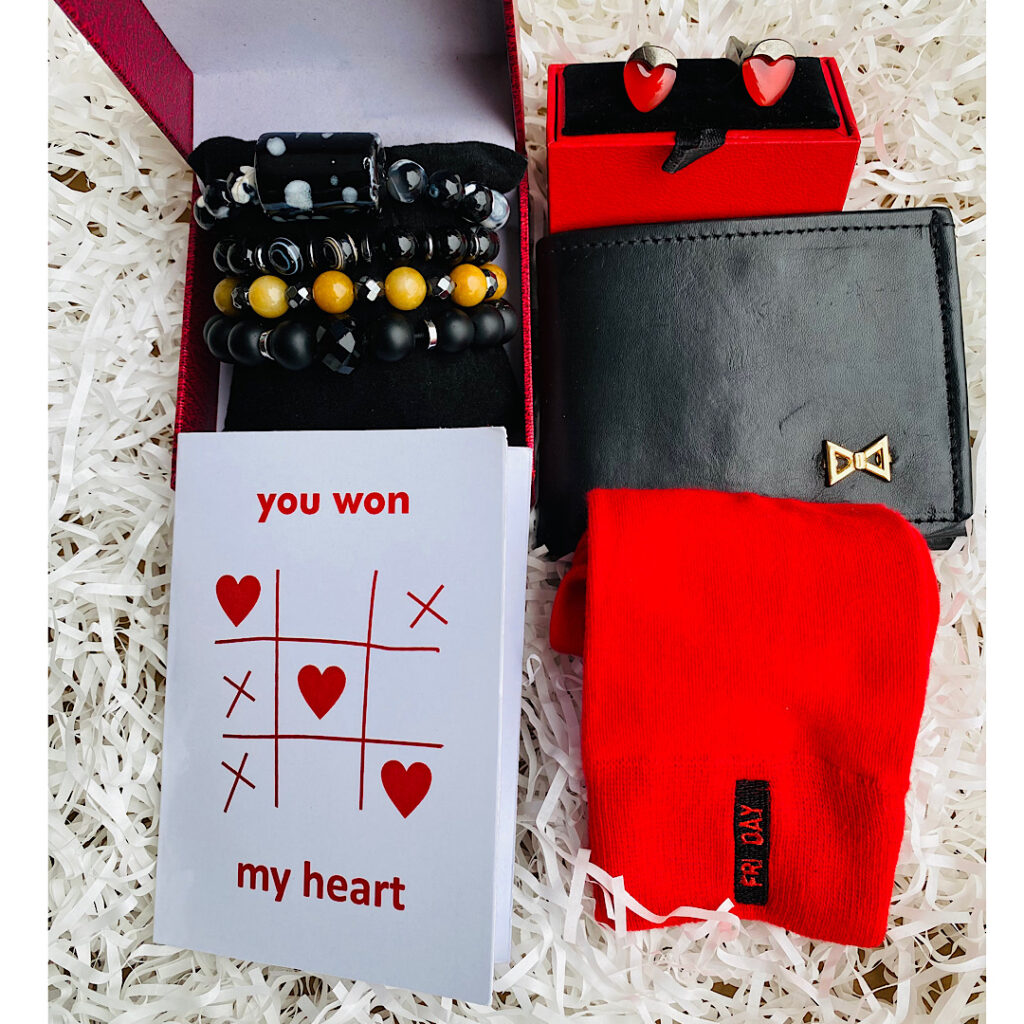 Valentine classic man red theme gift set Surulere Lagos red socks African bracelet black wallet red cufflinks Valentine Edition